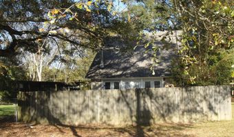 132 Guinevere Dr, Albertville, AL 35950