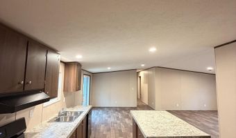 136 Carlton Dr, Batesburg Leesville, SC 29006