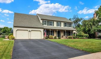 6765 WINDERMERE Ct, Allentown, PA 18104