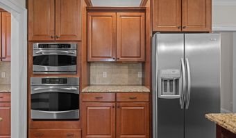 3005 Canopy Woods Dr, Apex, NC 27539