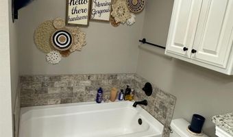 28 Timber Ln, Austin, AR 72007
