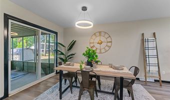 3913 Claridge Dr, Austintown, OH 44511