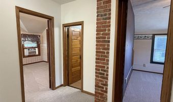 709 N St, Aurora, NE 68818