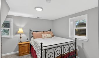 6282 15TH Rd N, Arlington, VA 22205