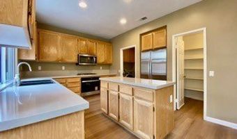 60 Northern Pine Loop, Aliso Viejo, CA 92656