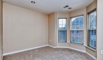 5832 COWLING Ct, Alexandria, VA 22304