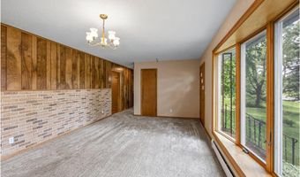 8545 70th St NW, Annandale, MN 55302