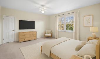 4 Westminster Dr, Annandale, NJ 08801