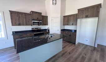 1068 Alpine Ave, Chubbuck, ID 83202