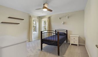 765 N Central Ave, Addison, IL 60101