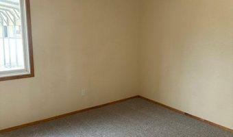 706 W Cherry Ln, Carlsbad, NM 88220