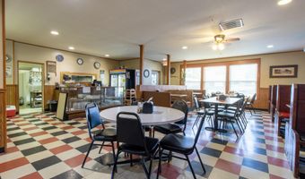 708 N MONROE St, Abingdon, IL 61410