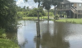 843 Larkspur Ln, Bay St. Louis, MS 39520