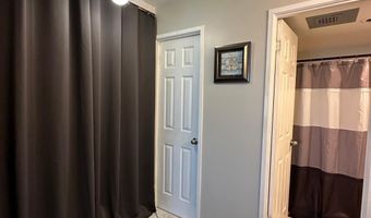 203 YOAKUM Pkwy 1707, Alexandria, VA 22304