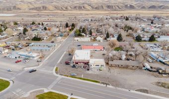 915 Chestnut St, Carlin, NV 89822
