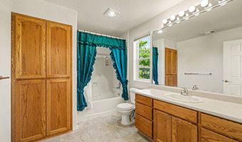426 Parkside Dr, Ashland, OR 97520