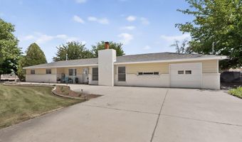 430 Abo Rd, Bosque Farms, NM 87068