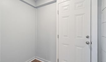 210 West St, Batesville, MS 38606
