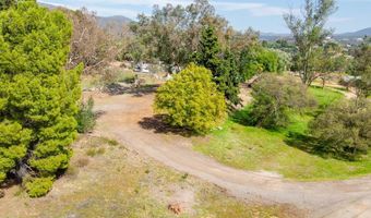 2804 S Grade Rd, Alpine, CA 91901
