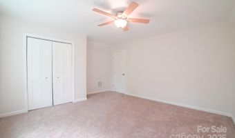 11 Berry Crest Ln, Arden, NC 28704