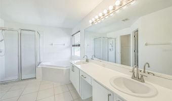 7716 NOTTINGHILL SKY Dr, Apollo Beach, FL 33572
