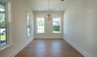 392 4TH St, Atlantic Beach, FL 32233