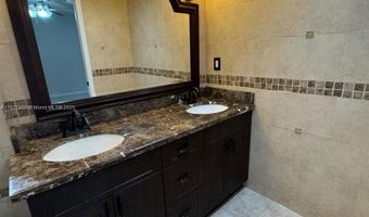 20401 NE 30th Ave 124-8, Aventura, FL 33180