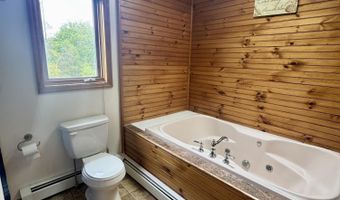 9 Denise Ct, Albrightsville, PA 18210
