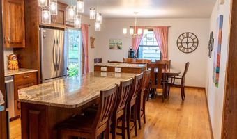 1911 6th Ave NW, Austin, MN 55912