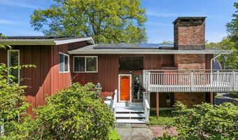 4 Alan Rd, Danbury, CT 06810