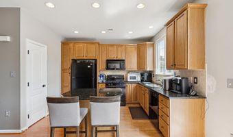 24722 CLOCK TOWER Sq, Aldie, VA 20105
