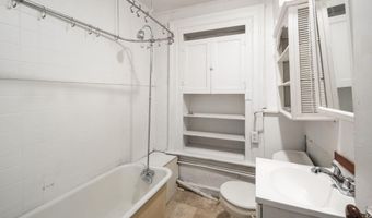 128 Hamilton St, Albany, NY 12207
