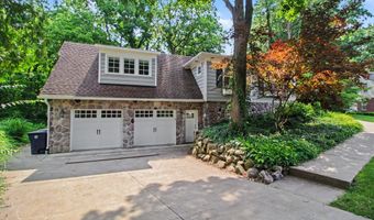 9 E Heatheridge St, Ann Arbor, MI 48104