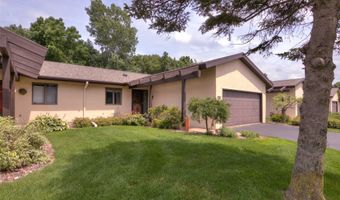 1312 Knollwood Trl, Altoona, WI 54720