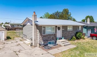 4593 Sawtooth St, Chubbuck, ID 83202