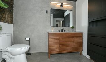 1033 Herberich Ave, Akron, OH 44301