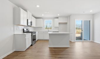 122 Bluehaven Dr, Spartanburg, SC 29303