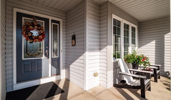 658 Nicole Dr, Amherst, OH 44001