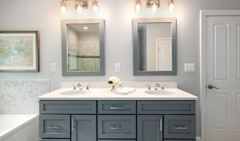 621 HARBOR Dr, Annapolis, MD 21403