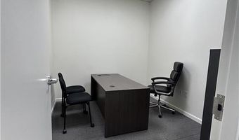 1110 SE 28th St, Bentonville, AR 72712