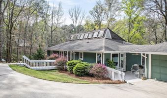93 Wildwood Rd, Alexander City, AL 35010