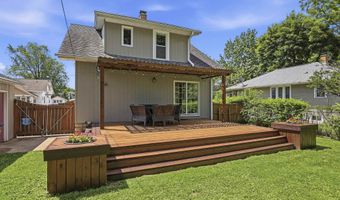 1126 W HARRIS St, Appleton, WI 54914