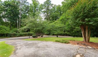 1624 LAKESHORE Dr, Anniston, AL 36207