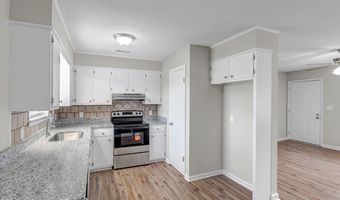 16451 Gordon Rd, Athens, AL 35611