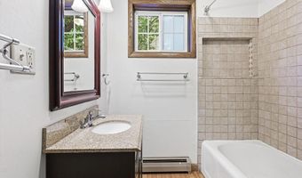 321 MILL St, Amherst, WI 54406