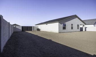 10930 W ARVADA Dr, Arizona City, AZ 85123