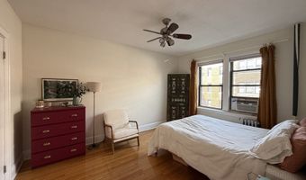 145 Englewood Ave 33, Boston, MA 02135