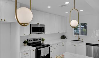 1317 Pyramid Dr, Las Vegas, NV 89108