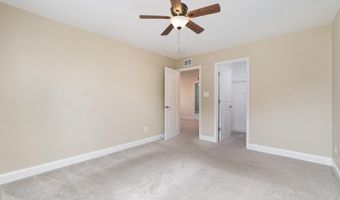 1126 UP AND OVER Ln, Aberdeen, MD 21001