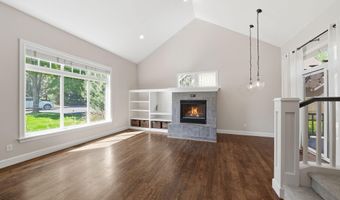 19358 SW Laurelhurst Way, Bend, OR 97702